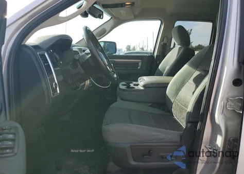 2018 Ram 1500 Slt z USA, uszkodzony, nr VIN 1C6RR6GG5JS229676